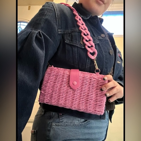 A New Day pink straw woven handbag, 2 strap styles, clutch, Like NEW Summer - Picture 2 of 13